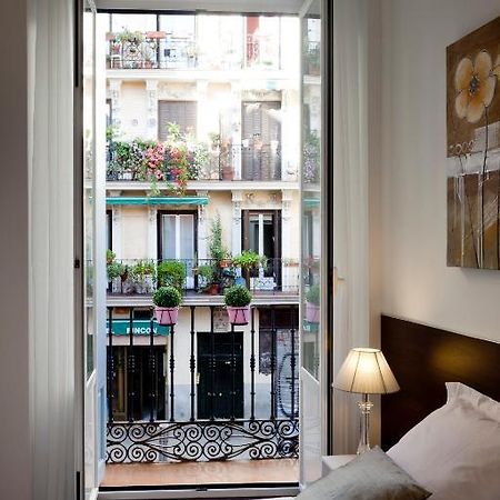 Thc Latina Hostel Мадрид Екстер'єр фото